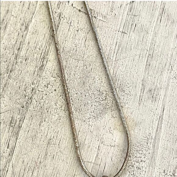 Liz and Co silver tone circle necklace - Picture 9 of 12